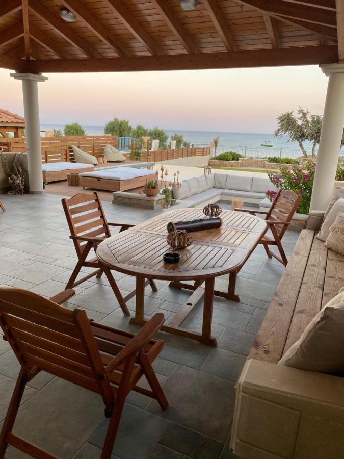 Villa Del Nonno Lardos Esterno foto