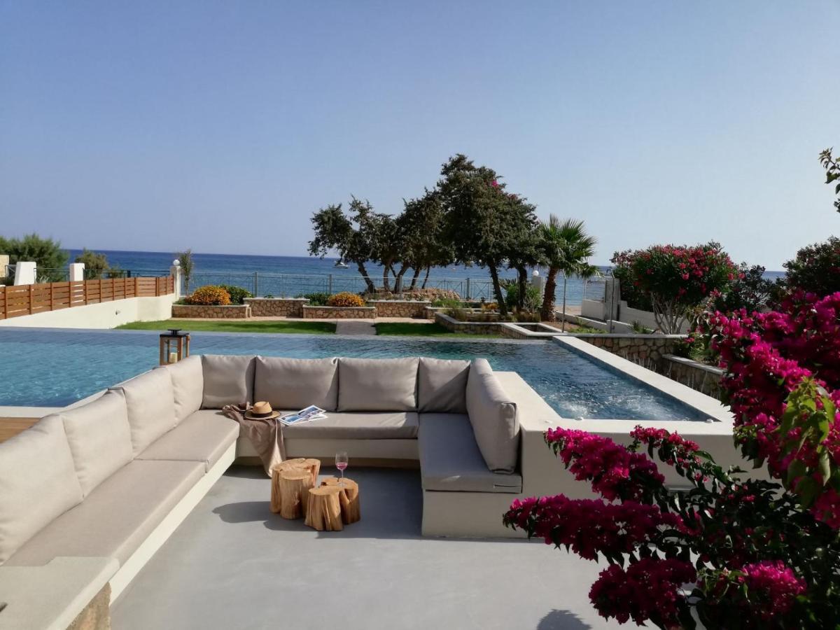Villa Del Nonno Lardos Esterno foto